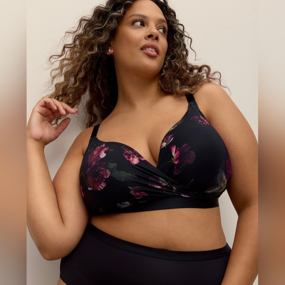 Deesse Wire Free Crossover Full Coverage Convertable Loungewear Floral Bra 44DD